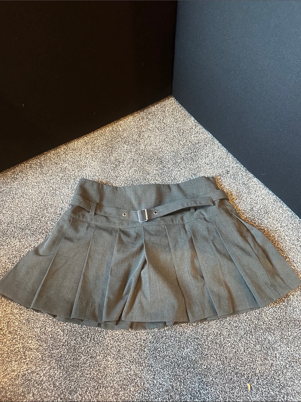 Zara grey pleated mini skirt
 with Belt - Dark Gray